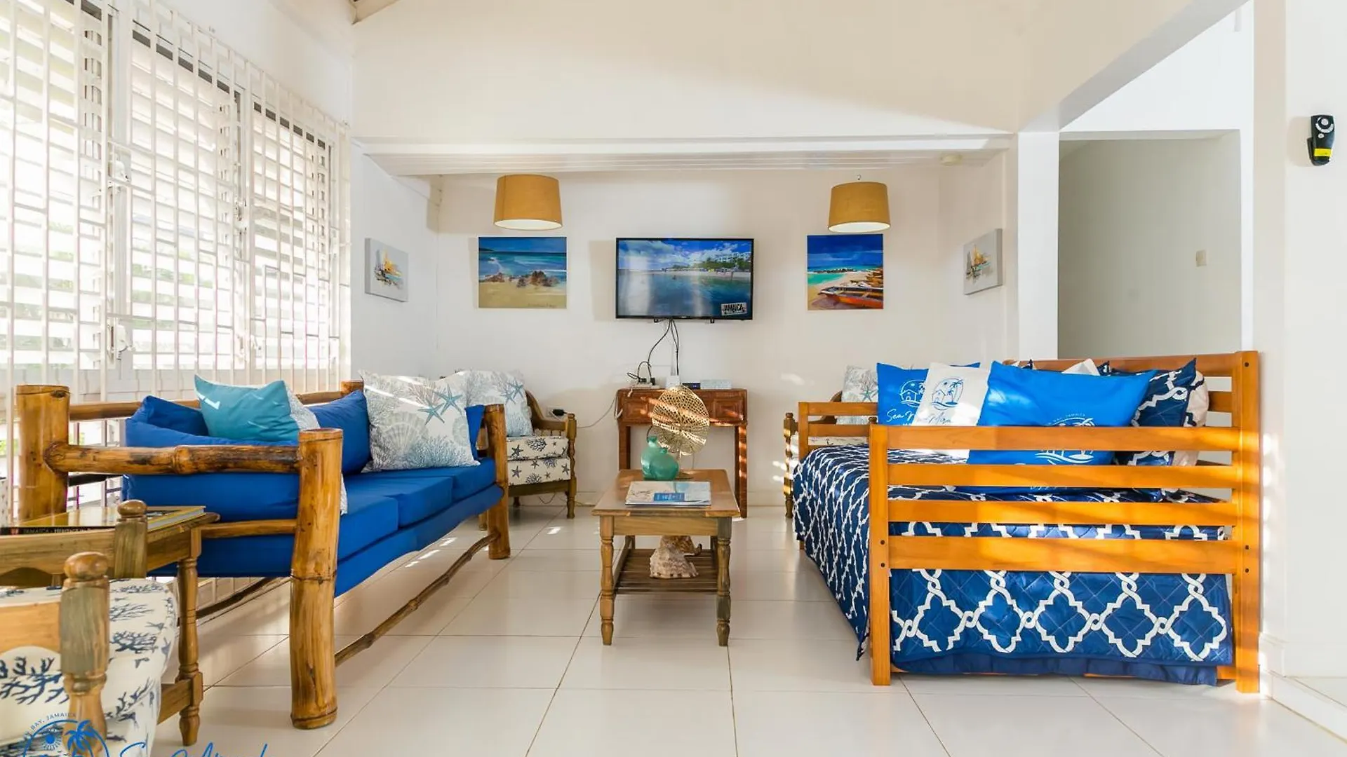 Sea Miracle Villa/Beach Cottage Silver Sands Feriehus